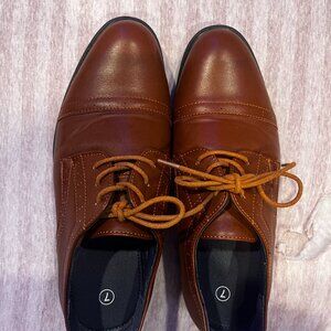 Hawkwell Boy's Kids Cap Toe Dress Shoes Classic Formal Oxfords. Size 7